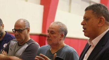 رئيس اليد يُحفّز منتخب الناشئين قبل رحلة كرواتيا وصربيا استعدادا للمونديال