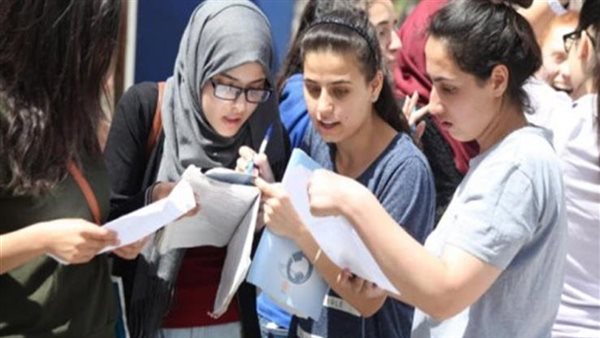 إجراءات جديدة من «التعليم» للقضاء على لجان أولاد الأكابر.. إنفوجراف