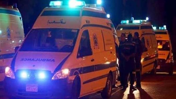 إصابة 7 أشخاص إثر انقلاب سيارة ميكروباص في طريق الإسماعيلية الصحراوي