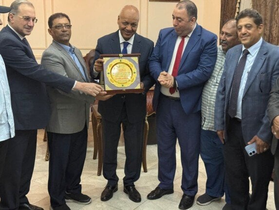 اتحاد الشباب العربي يكرم النائب مصطفى بكري لدوره في خدمة القضايا العربية