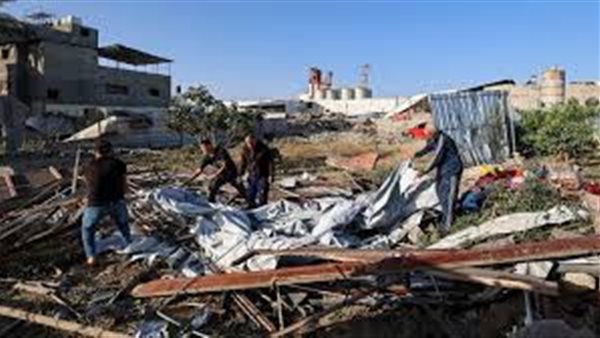 استشهاد زوج الطبيبة آلاء النجار المفجوعة بفقد أبنائها التسعة في قصف للاحتلال
