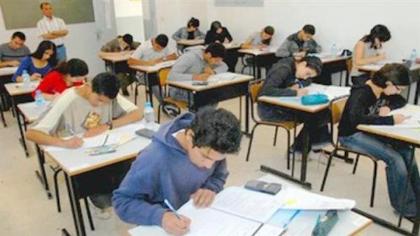 امتحانات الشهادة الإعدادية 2025.. 12 حالة غش وإحالة رؤساء لجان للتحقيق بـأسوان