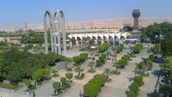 انتظام سير الامتحانات بجامعة حلوان للعام الجامعي 2024 / 2025