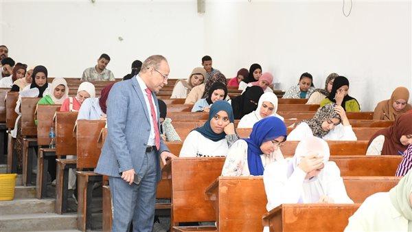 انضباط وهدوء بلجان كليات "العلوم وطب الأسنان والتمريض" جامعة قناة السويس