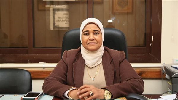 تكليف فايزة أحمد بمنصب مديرا لتعليم البحر الأحمر