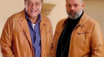 «سندي وضهري وأماني».. محمد محمود عبد العزيز يحيي ذكرى ميلاد والده