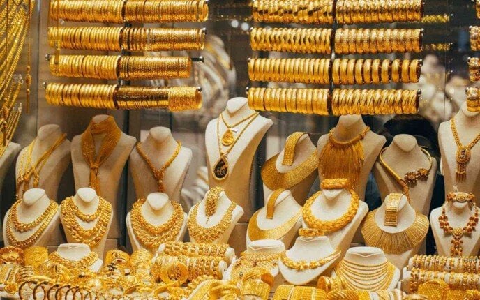 عيار 21 بكام؟.. أسعار الذهب في الإمارات اليوم الاثنين 2 يونيو 2025