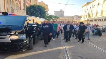 في جنازة مهيبة.. الآلاف يشيّعون جثمان محمود صلاح ضحية العاصفة الثلجية بالإسكندرية