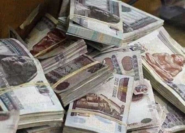 قبل عيد الأضحى.. الداخلية تضبط قضايا اتجار في العملة بـ 8 ملايين جنيه خلال 24 ساعة