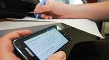 لحيازة هاتف محمول.. تفاصيل إلغاء امتحان طالب إعدادي بدمياط