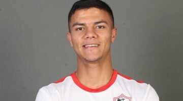 ما حقيقة مفاوضات محمد شحاتة نجم وسط نادي الزمالك مع النادي الأهلي؟
