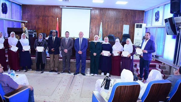 “مكافحة العدوى” تحتفل باليوم العالمي لغسيل الأيدي بمستشفيات جامعة سوهاج