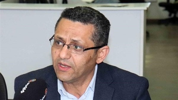 نقيب الصحفيين: منزعجون من صدور حكم حبس ضد «محمد الباز» في قضية نشر