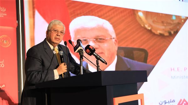 وزير التعليم العالى يعلن صدور قرارات جمهورية بتعيين قيادات جامعية جديدة