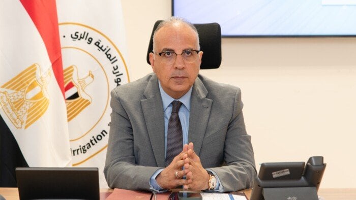 وزير الري يقرر إثابة فرق العمل المتميزة بالإدارات المختلفة على مستوى الجمهورية