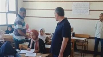 وكيل تعليم أسيوط يتابع امتحانات الشهادة الإعدادية بإدارة الغنايم التعليمية