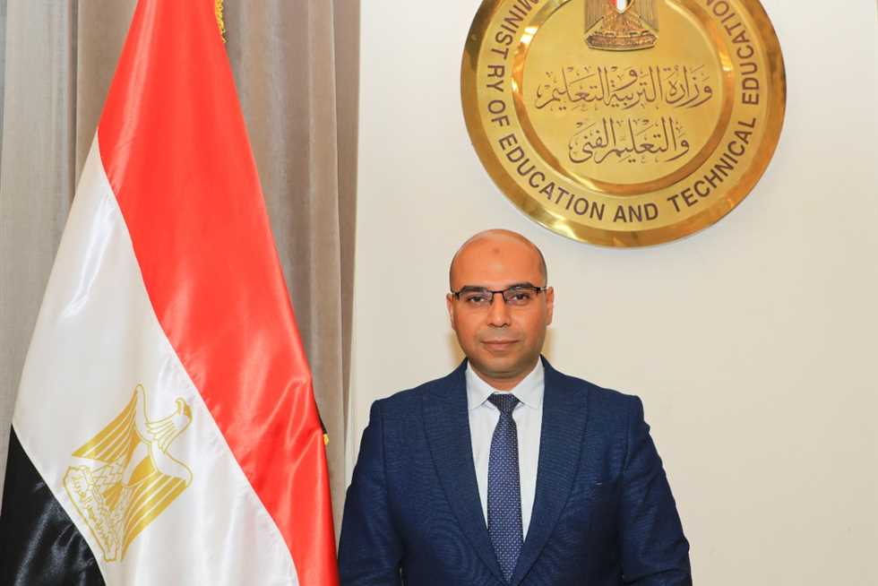 خارج المجموع.. تدريس مادة الذكاء الاصطناعي للصف الأول الثانوي من العام المقبل