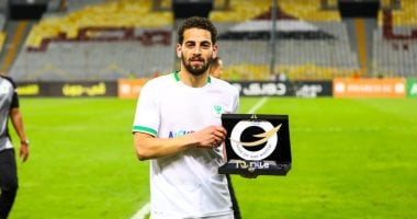 محمد الشامى يعلن تجديد تعاقده مع المصرى موسمين