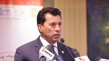 وزير الرياضة:  سنمنح الأندية لتوفيق أوضاعها وعلى مجلس الزمالك الرد على أسباب سحب أرض أكتوبر