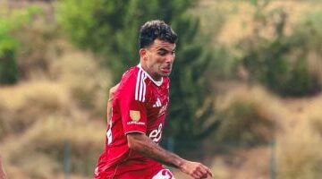 التشكيل المتوقع للأهلى أمام فاركو.. تريزيجيه وزيزو وشريف فى الهجوم