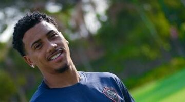 الزمالك عن البرازيلى خوان ألفينا: وصل النجم وبدأت الحكاية.. صور