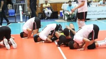 منتخب الطائرة يهزم ليبيا ويقترب من التتويج بذهبية البطولة العربية