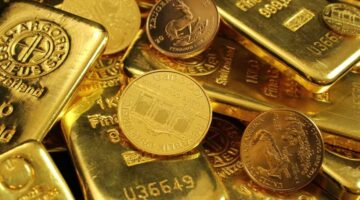 انخفاض كبير في عيار 21 بالمصنعية.. مفاجآت بأسعار الذهب والسبائك اليوم بالصاغة