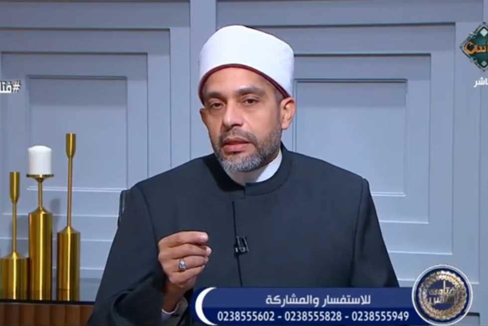 هل يجوز التصدق بمال دين لفقير؟.. أمين الفتوى يجيب
