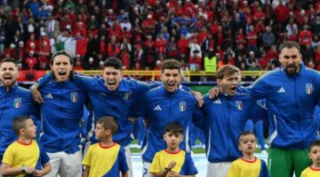 نجم ليفربول يزين قائمة منتخب إيطاليا لمباراتي تصفيات كأس العالم 2026