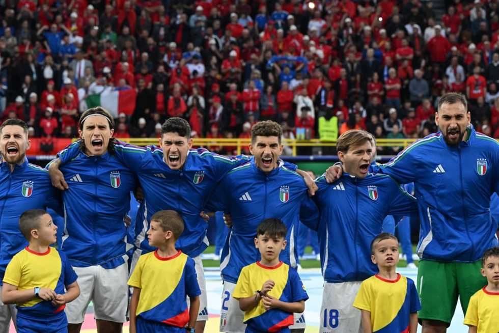 نجم ليفربول يزين قائمة منتخب إيطاليا لمباراتي تصفيات كأس العالم 2026