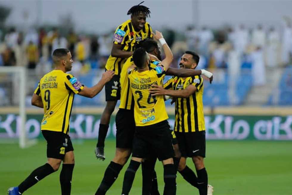 تقارير: الشباب السعودي يحسم التعاقد مع لاعب الاتحاد