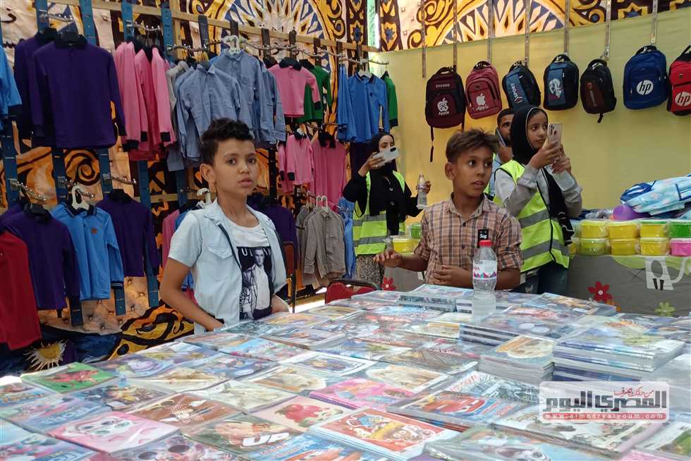 «الغرفة التجارية بالجيزة»: تخفيضات تصل إلى 20% في معارض «أهلا مدارس»