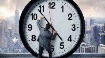 موعد تطبيق التوقيت الشتوي 2025.. اعرف متى يتم تأخير الساعة 60 دقيقة في مصر (تفاصيل)