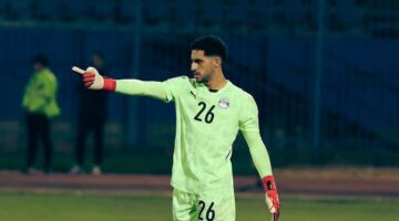 خطأ فادح من شوبير يمنح فاركو هدف تقليص الفارق أمام الأهلي (فيديو)