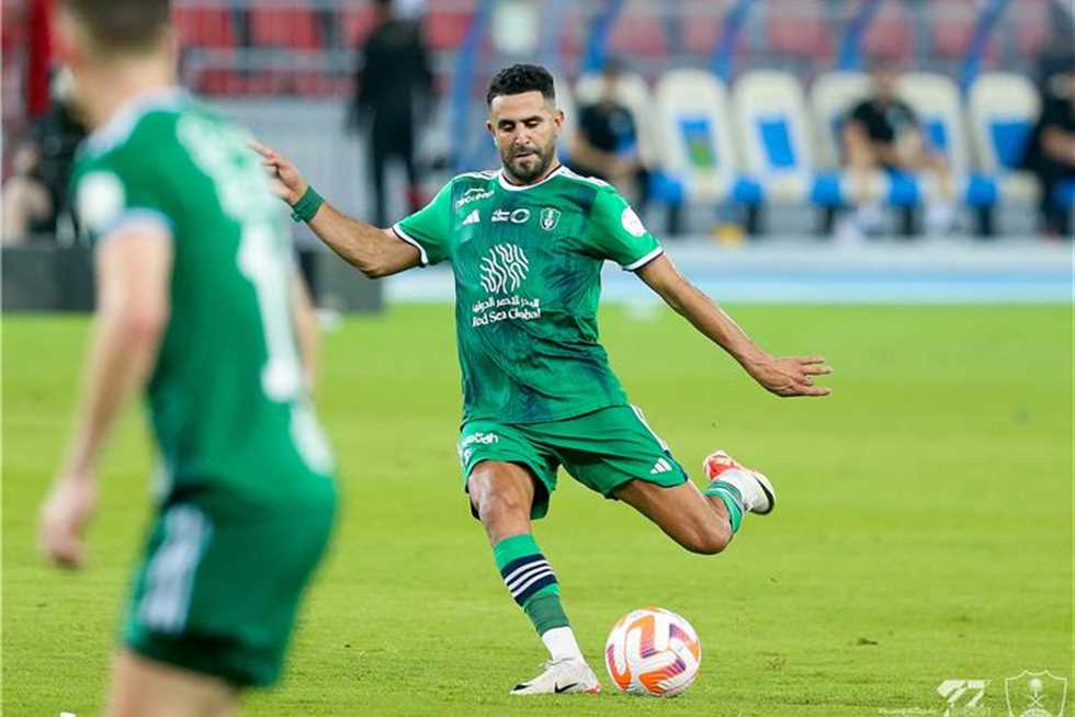 موعد مباراة الأهلي والقادسية والقنوات الناقلة مباشر في كأس السوبر السعودي