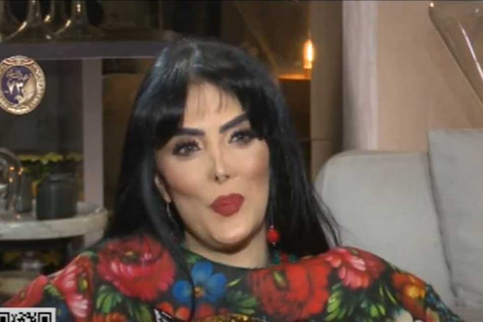 «طلبوا 500 ألف جنيه».. حورية فرغلي تكشف عن تعرضها للابتزاز بسبب صفحاتها على السوشيال ميديا