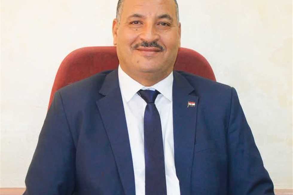 أبرزها «نظام معمول للتجربة على ولادنا».. 8 شائعات عن «البكالوريا» يرد عليها مدير تعليم المنيا: خطوة جديدة نحو تعليم أفضل