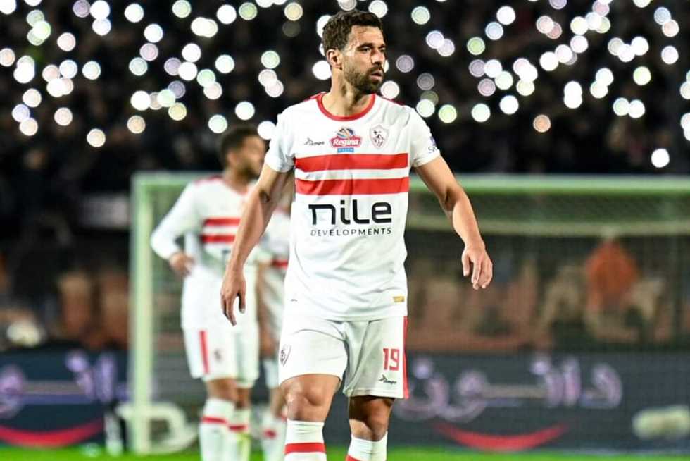 «كان نفسه يروح الزمالك أصغر من كده».. أحمد فتحي يكشف كواليس مكالمته مع عبدالله السعيد