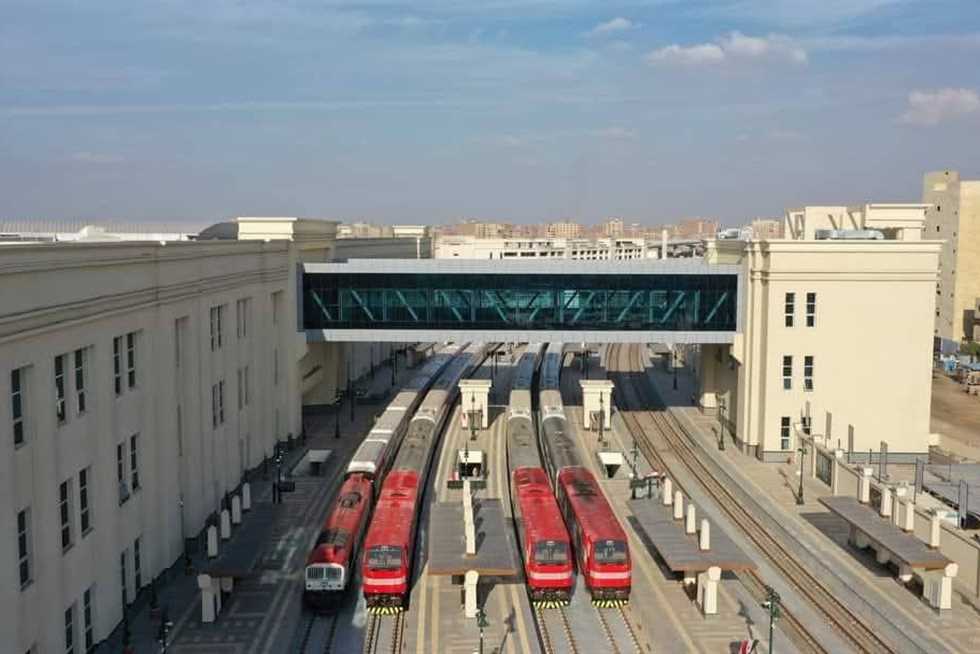 السكة الحديد: تشغيل خدمة جديدة على خط «القاهرة/ الإسكندرية» بقطارات درجة ثانية فاخرة (جدول المواعيد)