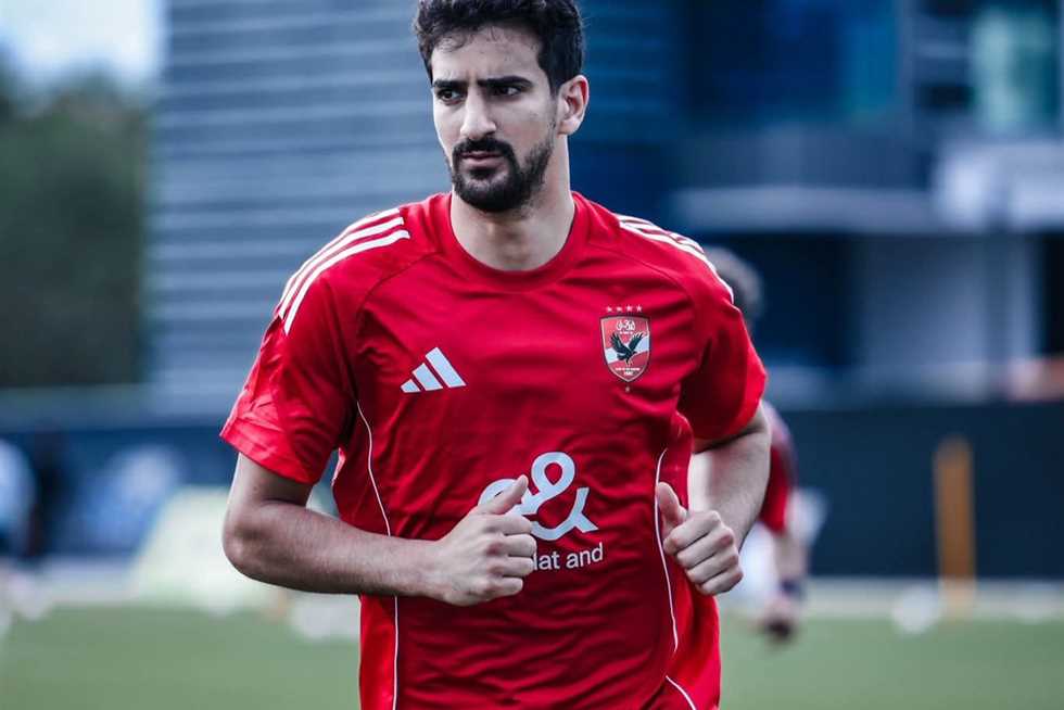 غياب محمد بن رمضان.. خالد الغندور يكشف تشكيل الأهلي المتوقع أمام بيراميدز