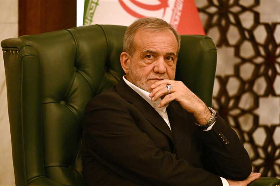 الرئيس الإيراني: الحوار مع الولايات المتحدة حول الملف النووي لا يعني «الهزيمة أو الاستسلام»