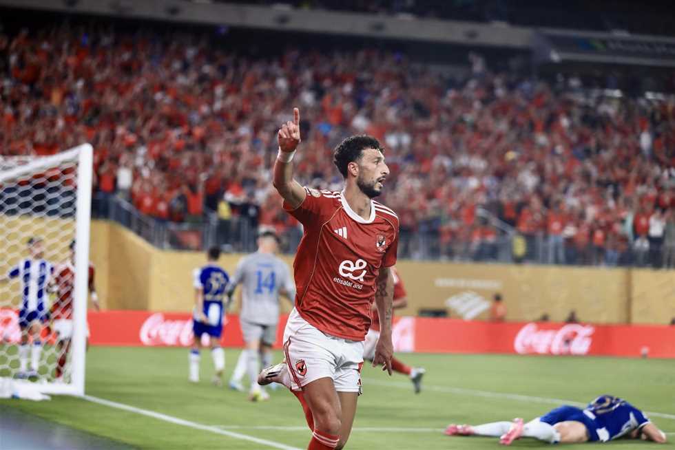 «المصري توك».. وسام أبوعلي يقتحم الأجواء بعد تعادل الأهلي مع مودرن.. ما القصة؟