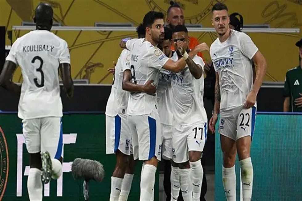 تفاصيل إصابة سافيتش وسبب غيابه عن ودية الهلال الأخيرة