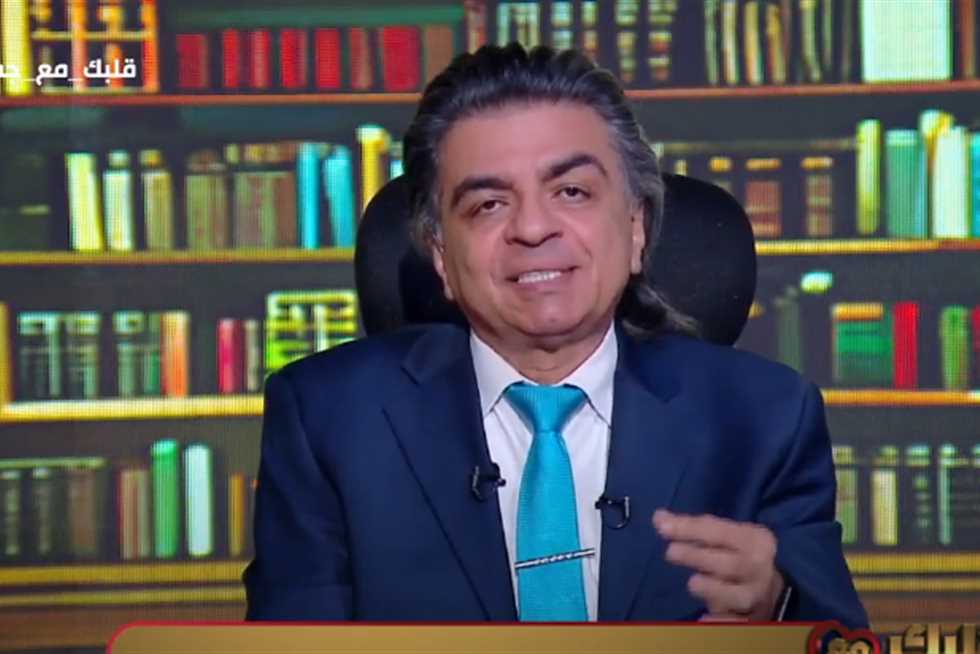 بسبب الزعل.. عميد معهد القلب السابق يكشف سبب وفاة الإعلامي عاطف كامل