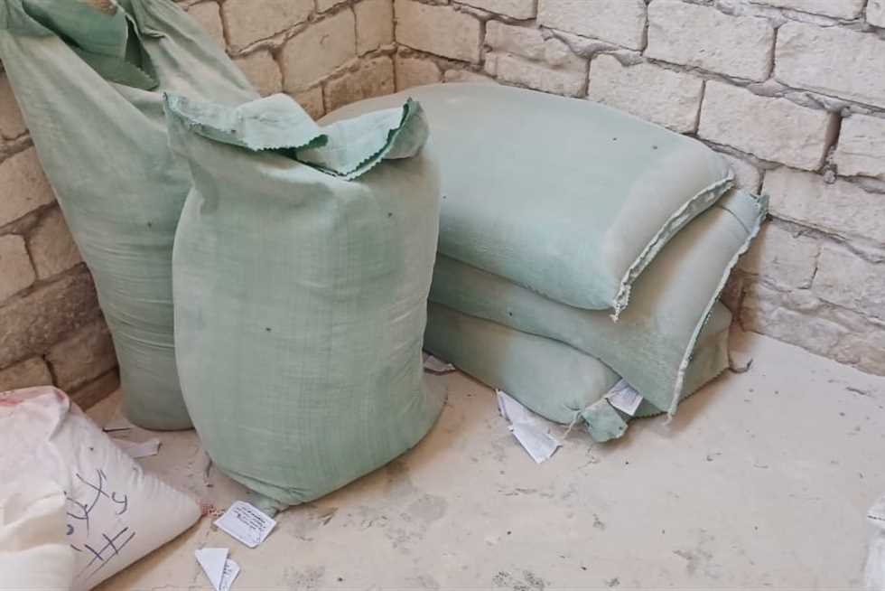 ضبط 11 طن دقيق مدعم خلال 24 ساعة في حملة بالقاهرة