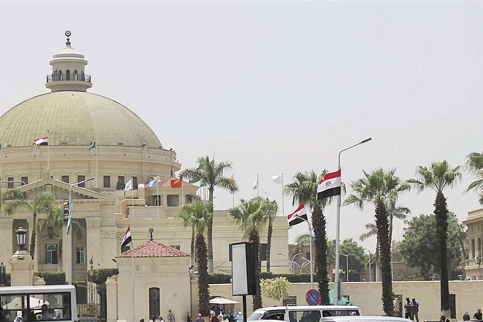 رضوى أشرف: «الأميرة فاطمة إسماعيل باعت مجوهراتها لتأسيس جامعة القاهرة»