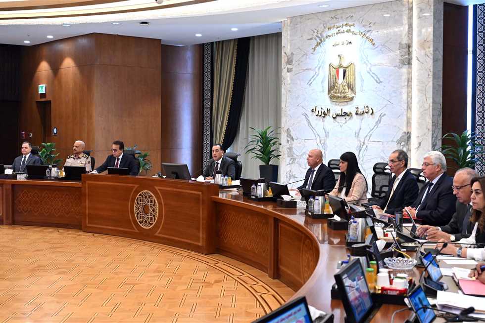 مدبولي: خفض الأسعار عملية تراكمية مرتبطة باستقرار الاقتصاد وتشغيل المصانع بكامل طاقتها
