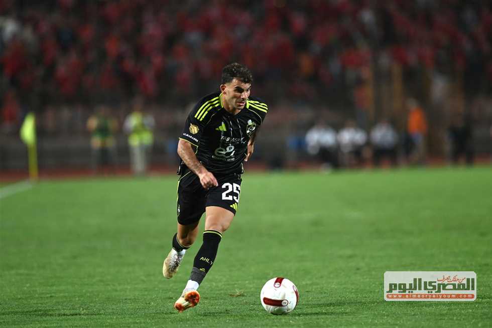 «زيزو رقم 3».. وليد صلاح الدين يختار أفضل ثلاثة لاعبين في الجولة الأولى للدوري