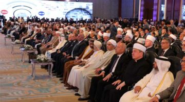 وكيل الأزهر: المفتي الرشيد في عصر الذكاء الاصطناعي من يمتلك المهارات الرقمية إلى جانب الملكة الفقهية (صور)