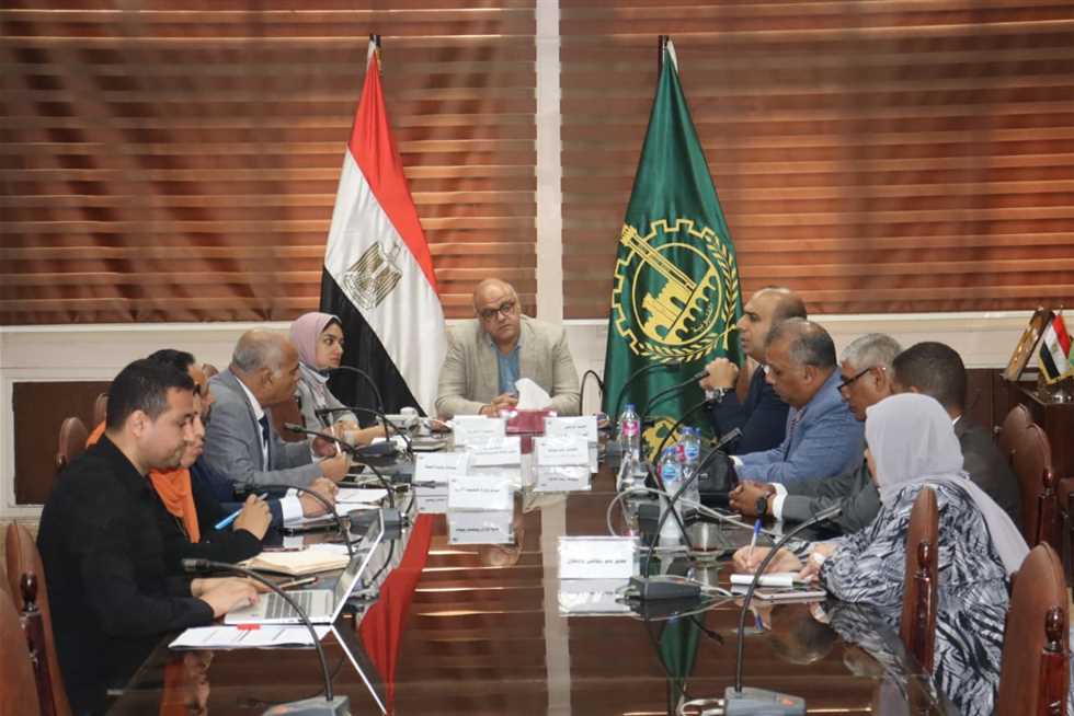 محافظ القليوبية يستكمل إجراءات إنشاء مصنع لتدوير القمامة لإنتاج الكهرباء